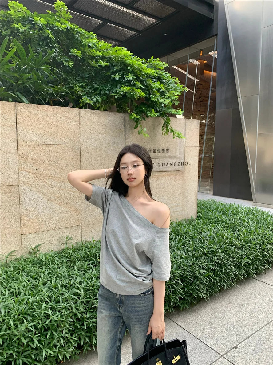 2026 Summer Off Shoulder T-shirt Women Sexy Y2K Korean Fashion Crop Tops Woman Vintage Japanese White Tee Shirt Femme Clothes