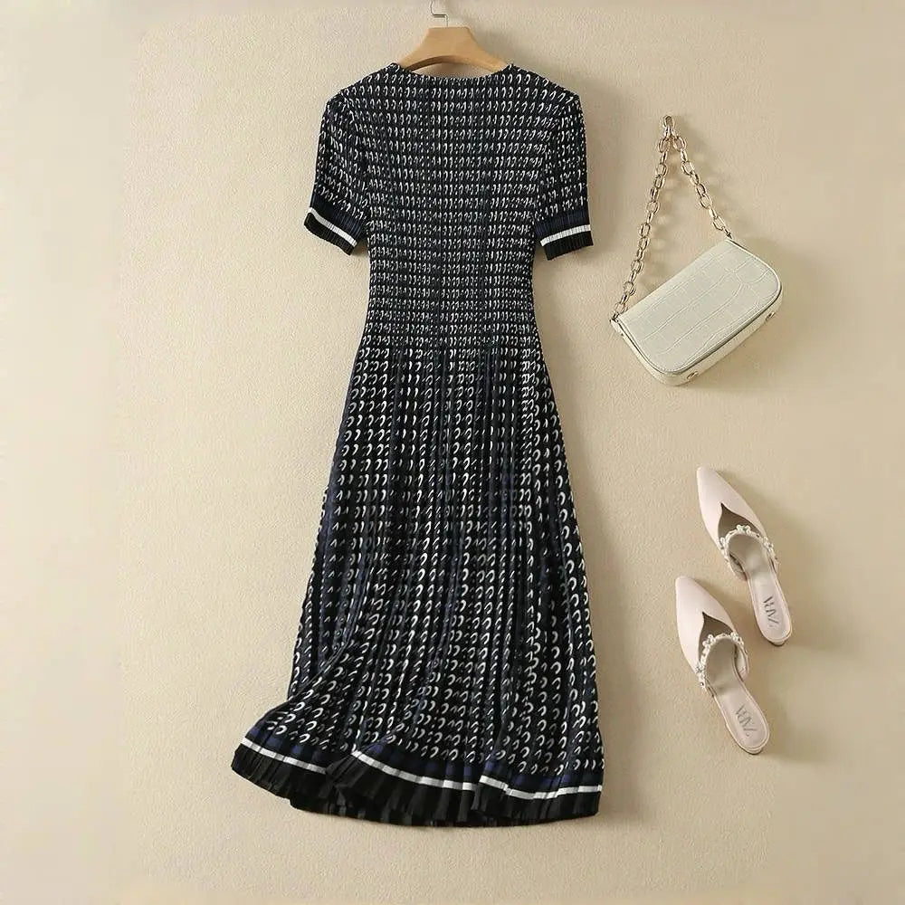 Pleated dress, women's waist collection, short sleeved floral long skirt, elegant 2024 summer new style DRESS