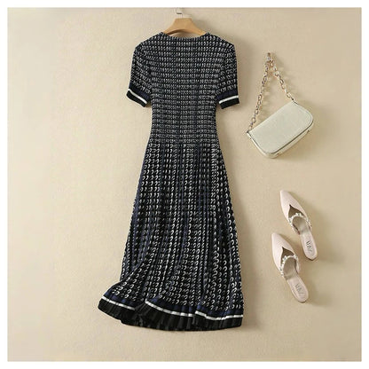 Pleated dress, women's waist collection, short sleeved floral long skirt, elegant 2024 summer new style DRESS